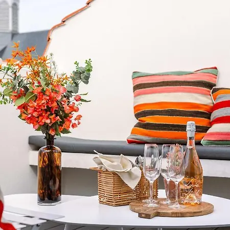 Apartment Duplex-apartment With Terrace On Location In *